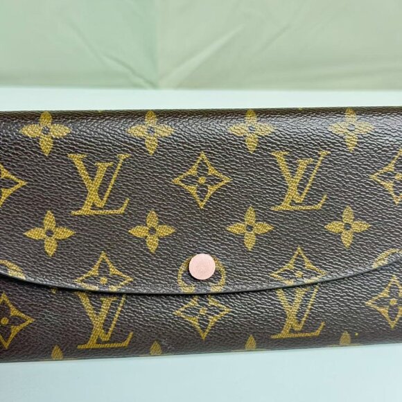 Louis Vuitton Emilie Wallet Monogram Canvas - Picture 6 of 7